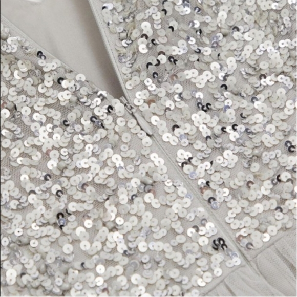 ๐ asos maya deluxe premium short sleeve gown - Picture 3 of 4